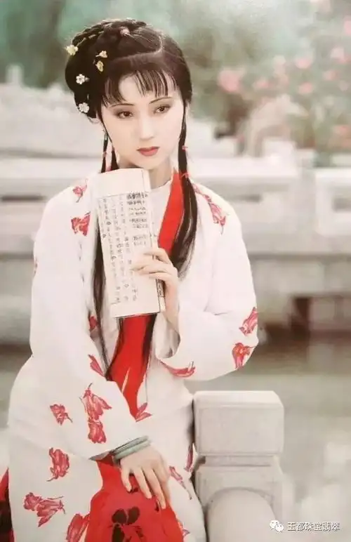 情侣翡翠手镯,一种别致的美