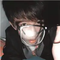 帮忙配下这个情侣头像好吗